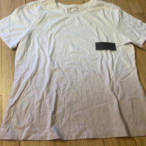 Womens tshirt nwt size medium D&co